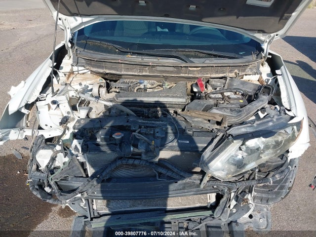 Nissan ROGUE S 2017 5N1AT2MT7HC790124 Image 10