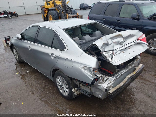 Toyota CAMRY LE 2015 4T1BF1FK5FU885296 Image 3