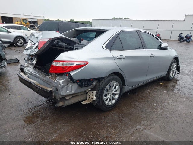 Toyota CAMRY LE 2015 4T1BF1FK5FU885296 Image 4