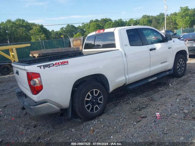 5TFUY5F13EX345299 Toyota Tundra Sr5 5.7l V8