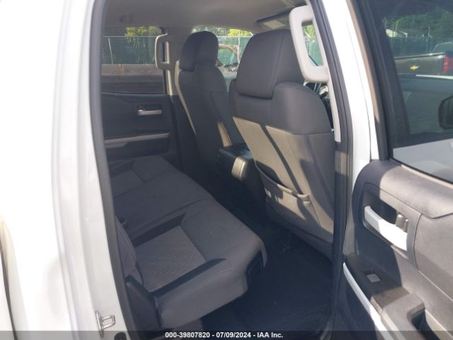5TFUY5F13EX345299 Toyota Tundra Sr5 5.7l V8