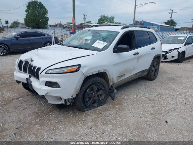 1C4PJMAS3GW340124 Jeep Cherokee Altitude