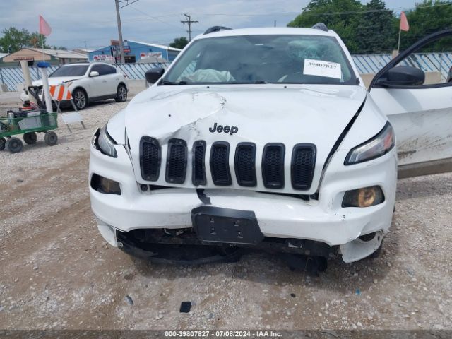 1C4PJMAS3GW340124 Jeep Cherokee Altitude