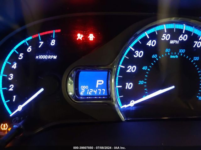 5TDYK3DC1ES489757 Toyota Sienna Xle V6 8 Passenger