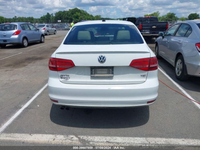 3VWD17AJ7FM405404 Volkswagen Jetta 1.8t Sport
