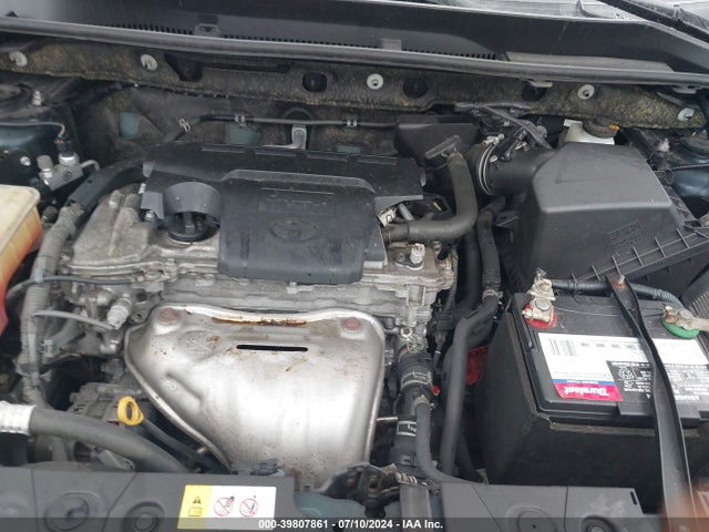 Toyota RAV4 LE 2017 JTMBFREV6HJ172894 Image 10
