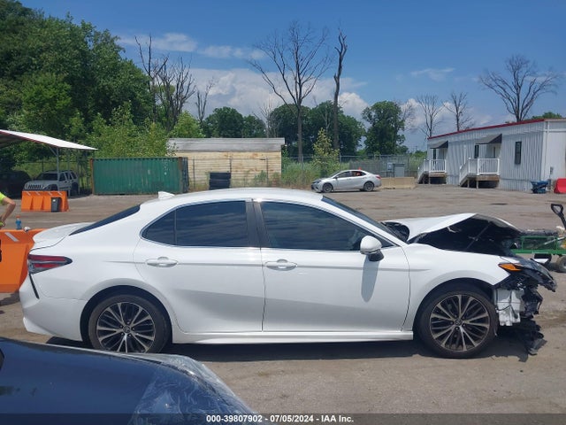 Toyota CAMRY SE 2018 4T1B11HK2JU616774 Image 13