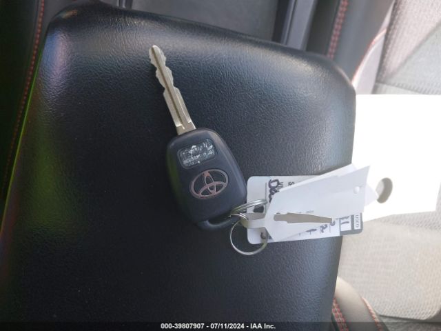 4T1BF1FK5GU150206 Toyota CAMRY SE