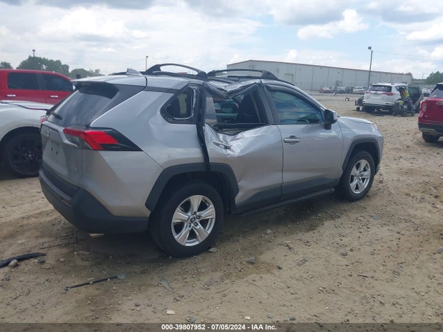 Toyota Rav4 Xle 2021 2T3W1RFV7MW105196 Image 4