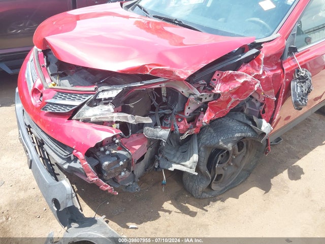 Toyota RAV4 LE 2015 JTMZFREV1FD080330 Image 6