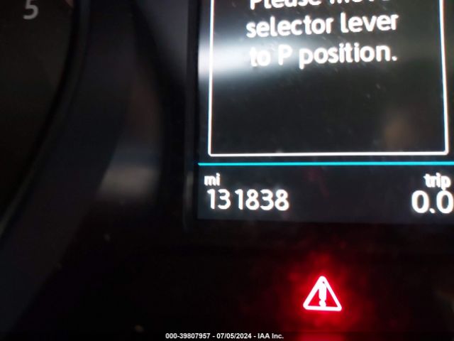1V2DP2CA7JC600414 Volkswagen Atlas
