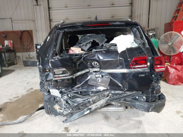 1V2DP2CA7JC600414 Volkswagen Atlas