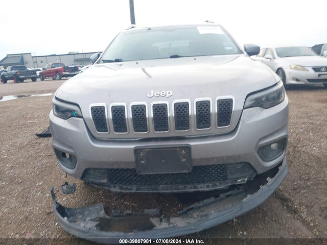 1C4PJLCB5KD221972 Jeep Cherokee Latitude Fwd