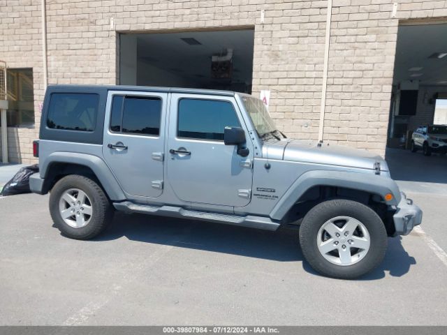 1C4BJWDG0HL622480 Jeep Wrangler Unlimited Sport 4x4