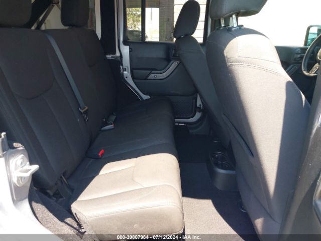 1C4BJWDG0HL622480 Jeep Wrangler Unlimited Sport 4x4