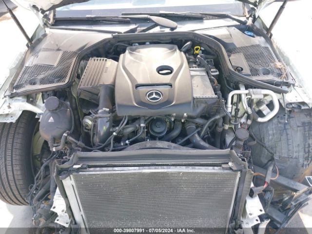55SWF4JB1HU215172 Mercedes-Benz C 300 Luxury/sport