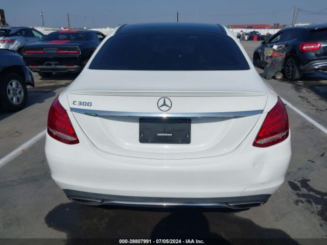 55SWF4JB1HU215172 Mercedes-Benz C 300 Luxury/sport