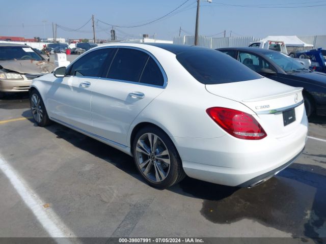55SWF4JB1HU215172 Mercedes-Benz C 300 Luxury/sport