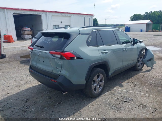 Toyota Rav4 Xle 2022 JTMW1RFV2ND088886 Image 4