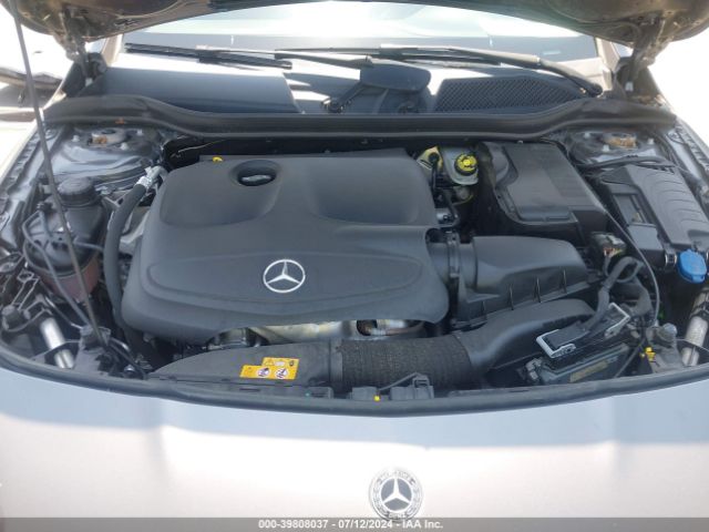 2019 MERCEDES-BENZ CLA 250 WDDSJ4EB6KN772070 Photo 9