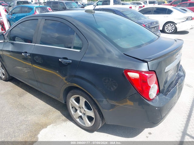 Chevrolet Sonic Ltz Auto 2015 1G1JE5SB6F4202711 Image 12