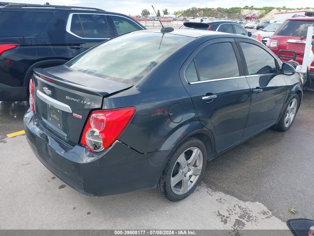 Chevrolet Sonic Ltz Auto 2015 1G1JE5SB6F4202711 Image 4