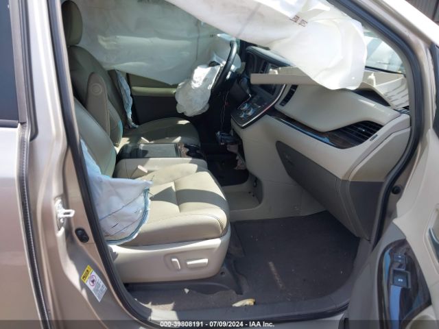 5TDYK3DC4FS530383 Toyota Sienna Xle 8 Passenger