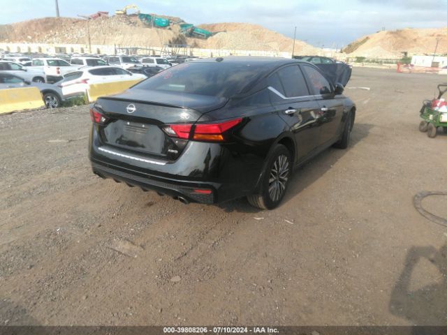 1N4BL4DW5PN353388 Nissan Altima Sv Intelligent Awd