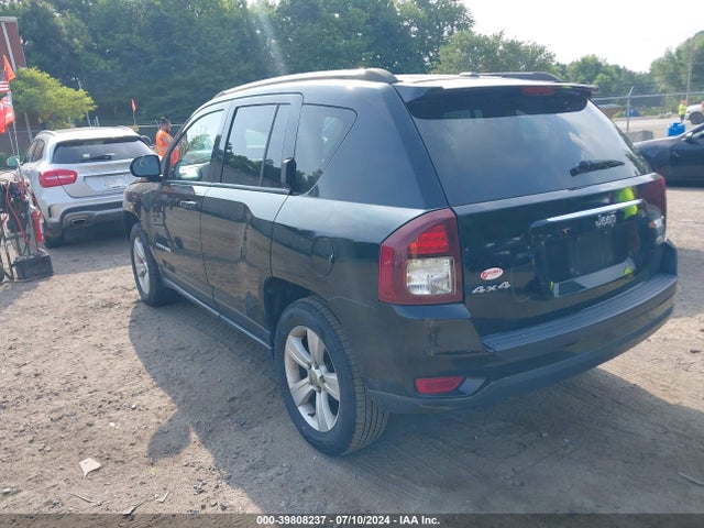 1C4NJDEB7ED816482 Jeep Compass Latitude