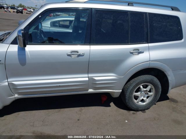 2001 MITSUBISHI MONTERO JA4MW51R51J010832 Photo 5