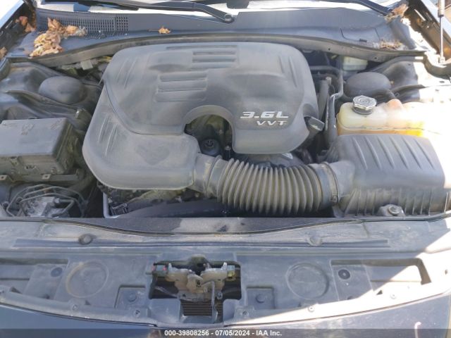 2C3CCARG6FH757035 Chrysler 300 Limited