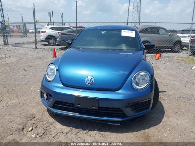 3VWFD7AT5JM701144 Volkswagen Beetle 2.0t Coast/2.0t S