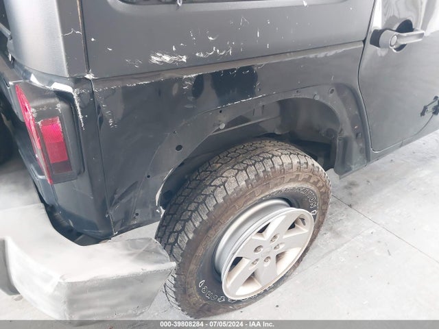 1C4HJWDG2JL927978 Jeep Wrangler Jk Unlimited Sport S 4x4