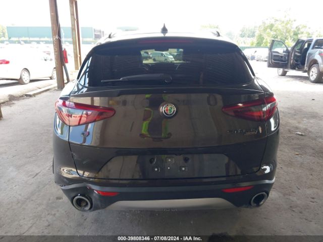 ZASFAKNN0J7B92592 Alfa Romeo Stelvio Ti Sport Awd