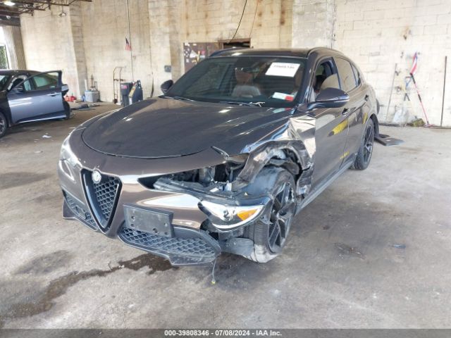 ZASFAKNN0J7B92592 Alfa Romeo Stelvio Ti Sport Awd