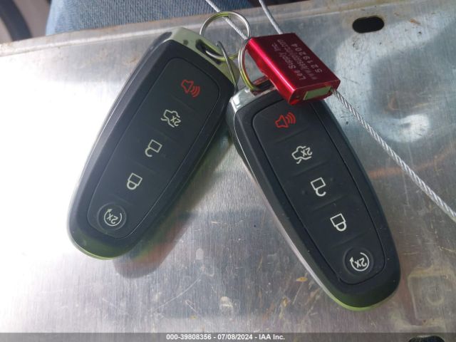 5LMJJ2JT4HEL03716 Lincoln Navigator Select