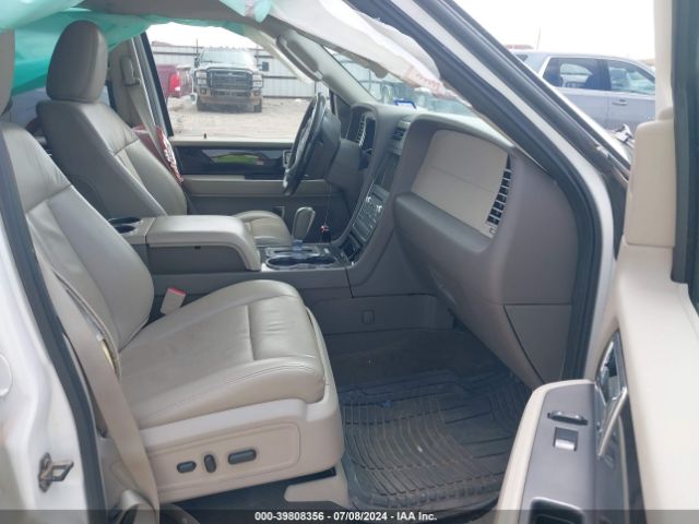 5LMJJ2JT4HEL03716 Lincoln Navigator Select