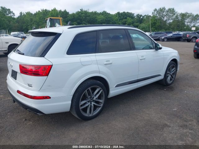 WA1VABF75HD058039 Audi Q7 3.0t Premium