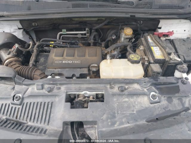 3GNCJKSB4HL289698 Chevrolet TRAX LS