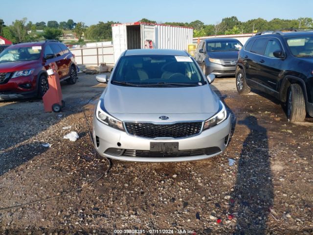 3KPFL4A74JE264559 KIA FORTE LX