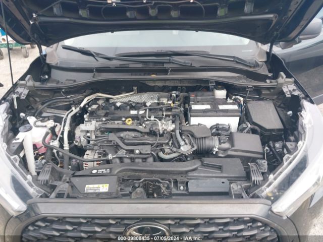 7MUAAAAG7NV001143 Toyota Corolla Cross L