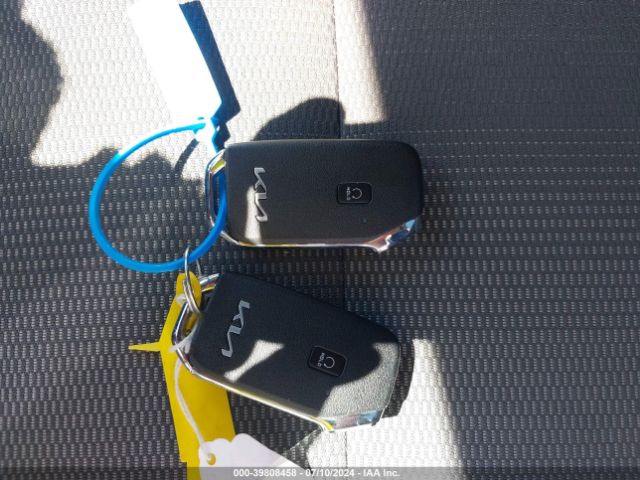 KNDCR3L17P5065286 KIA Niro Ev Wind