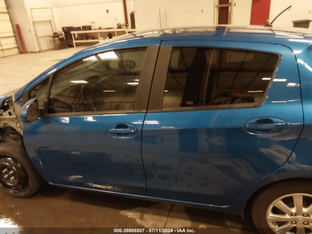 VNKKTUD32GA070364 Toyota YARIS LE