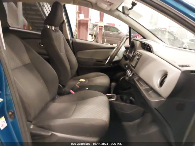 VNKKTUD32GA070364 Toyota YARIS LE