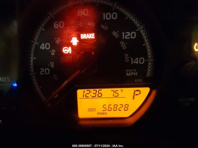 VNKKTUD32GA070364 Toyota YARIS LE