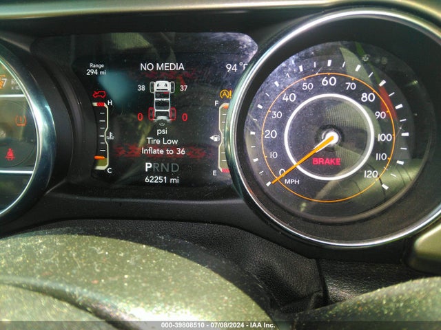 1C4HJXDN4MW592374 Jeep Wrangler Unlimited Sport S 4x4
