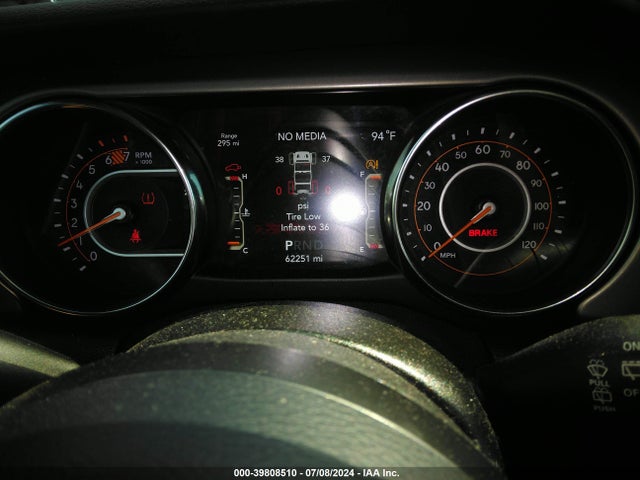 1C4HJXDN4MW592374 Jeep Wrangler Unlimited Sport S 4x4
