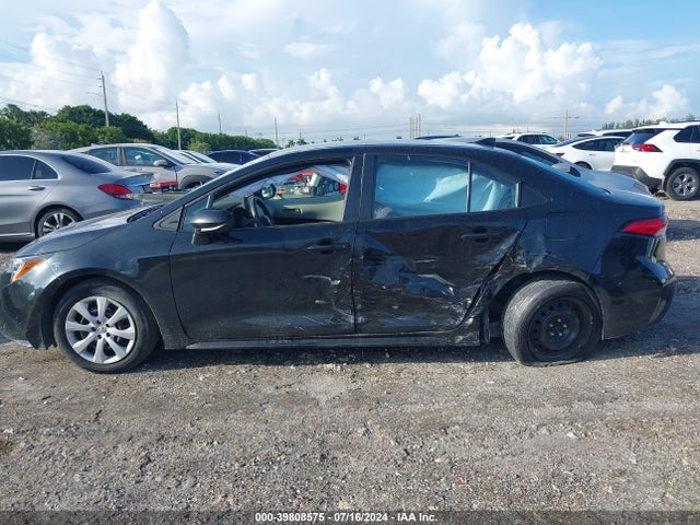 Toyota COROLLA LE 2022 5YFEPMAE6NP319547 Image 14