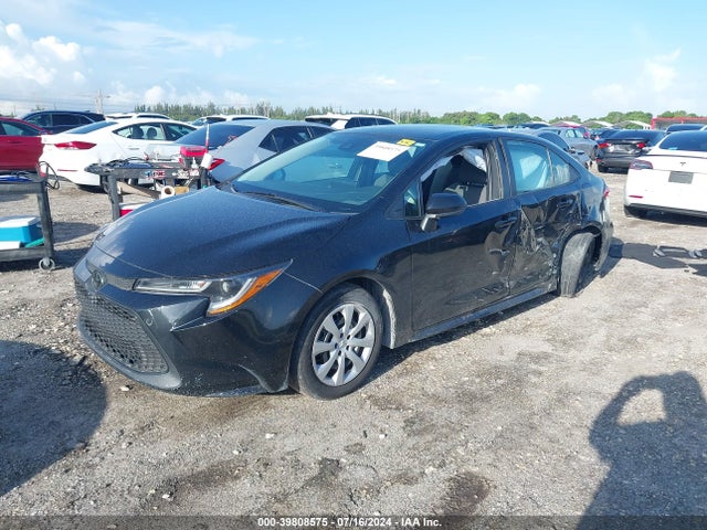 Toyota COROLLA LE 2022 5YFEPMAE6NP319547 Image 2