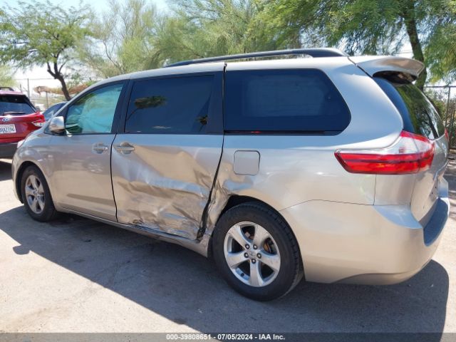 5TDKK3DC5FS626173 Toyota Sienna Le 8 Passenger